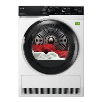 Heat pump tumble dryers