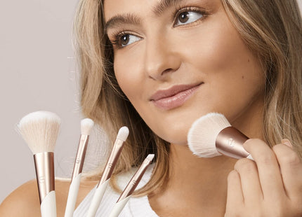 V8H314E4D78D0877B3F586C9402DBA5618BR1417426P5