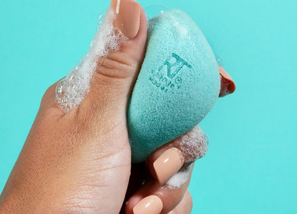 V8H400FF379C8699D2CBC3F5929DF5CB6A1R2377812P3