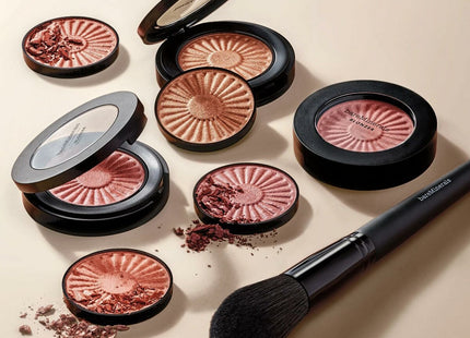 V3H989650AF534B6A9D31B34533883157B0R6239648P8