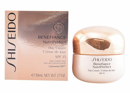 V9HF6EC3050A2ED7933EBEC085D43B1DE8FR3221240P2