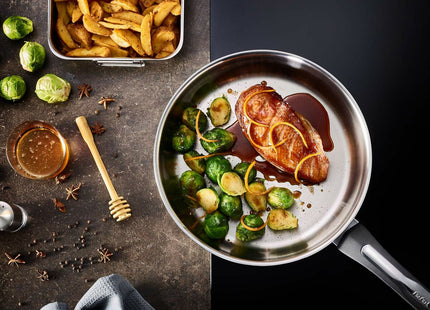 V2HEA830C246C086101EADC1B2D195841F5R6892553P8