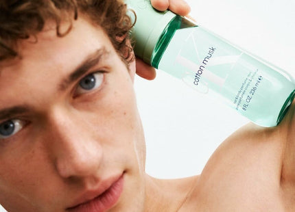 V2HB9A00A445C7CE0A2BD71181284EB81A5R7500214P9