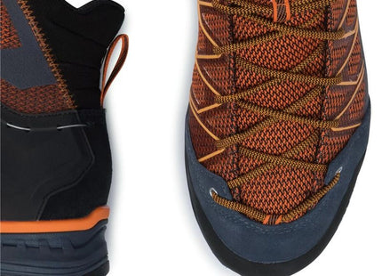 V2HD33B1F5B777269DE6632BF1384F2AEFFR7681114P3