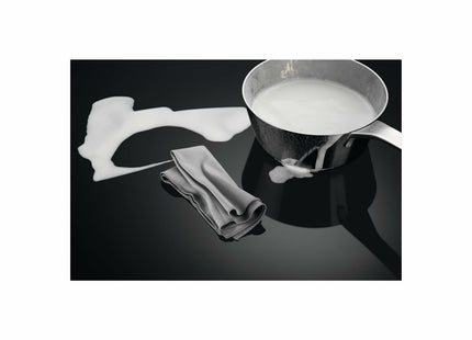 V3HE83D1110227B5830F55B5ABAF0CC8D98R5575875P5