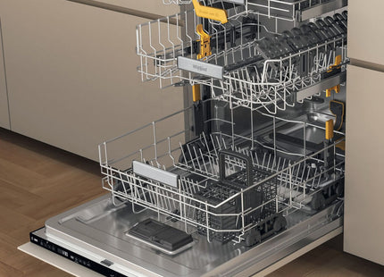 V4H694D364B6F00B39CEE7A941B9E0F34EFR7000093P3