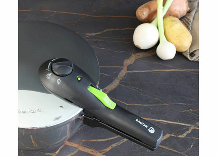 V2HF02CEA50000863D5830D68FBE4ACAFEBR6752379P5