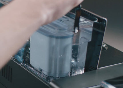 V8HE847E8E9D94BFFFF9B7E150A47EAA25FR4988162P2